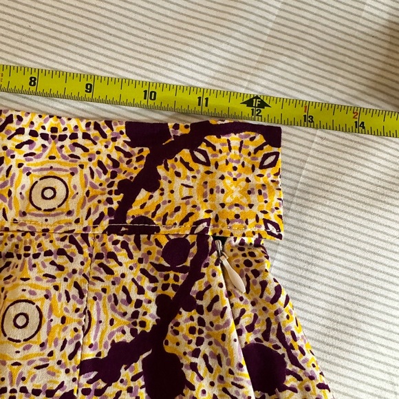 FRANCIS + BENEDICT Printed Abstract Purple Yellow Mini Skirt Size XS NWOT - Picture 5 of 6